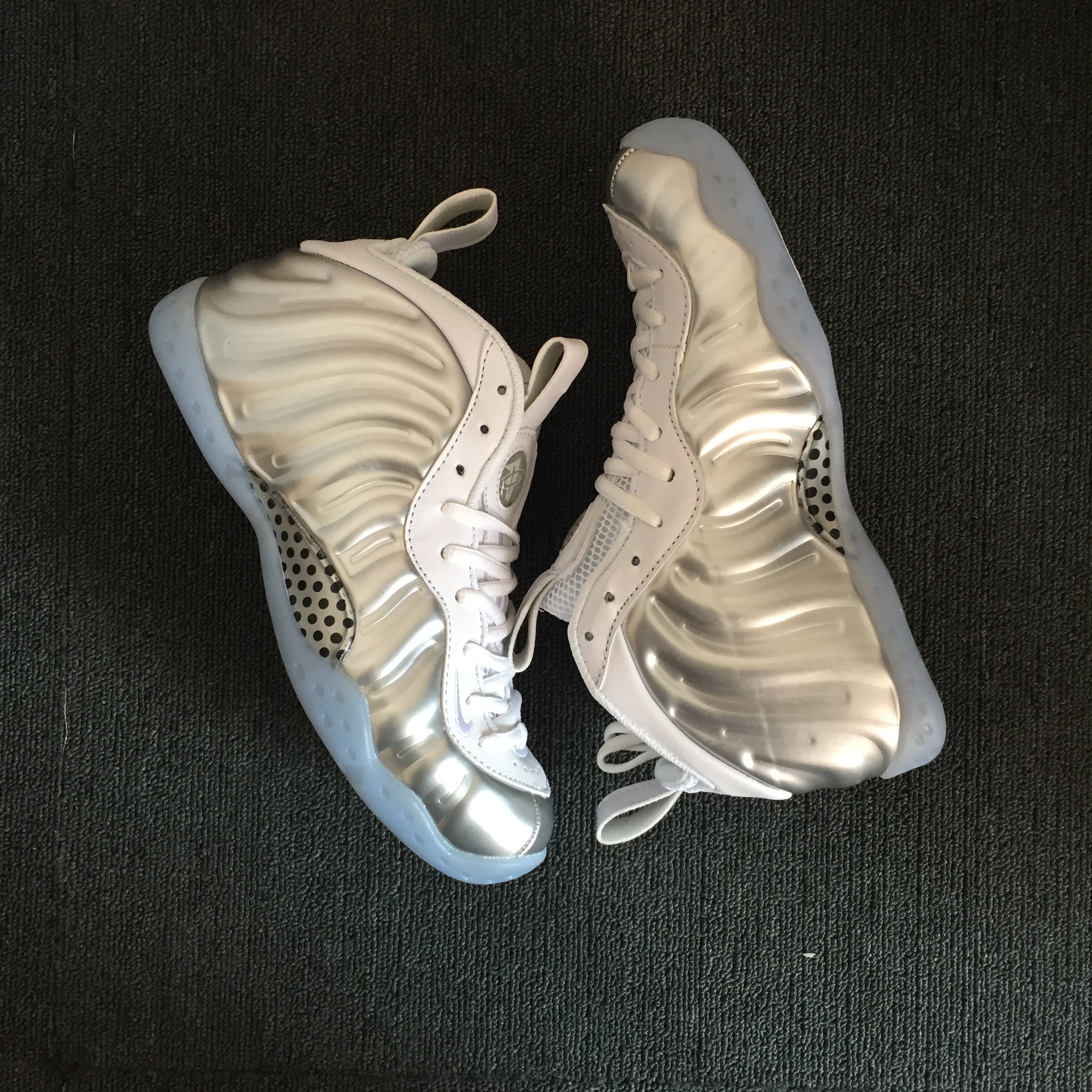 Nike Air Foamposite Pro White Silver Blue Sole Shoes